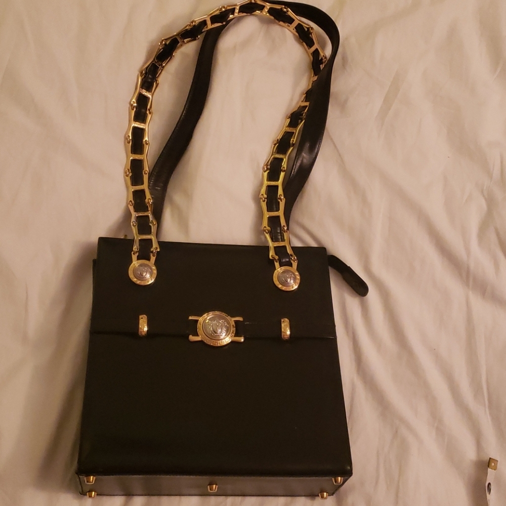 Gianni Versace vintage leather shoulder bag